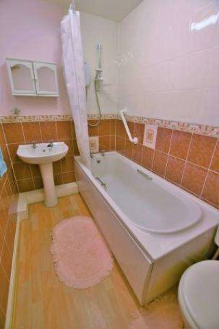  Image of 2 bedroom Apartment for sale in Wash Beck Close Scarborough YO12 at Seamer House Washbeck Close Scarborough, YO12 4DR
